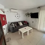 شقة Retiro Planta Baja دينايا